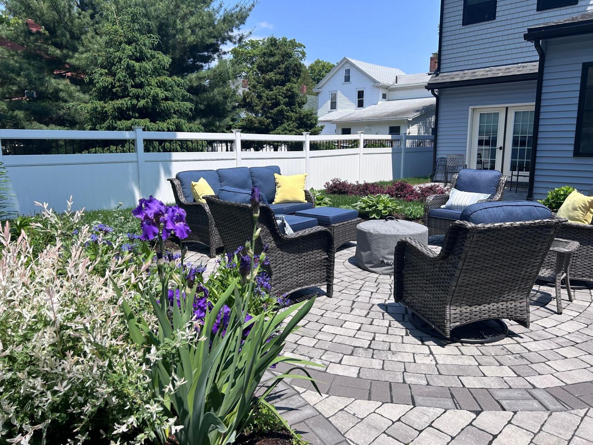 King Room Garden View