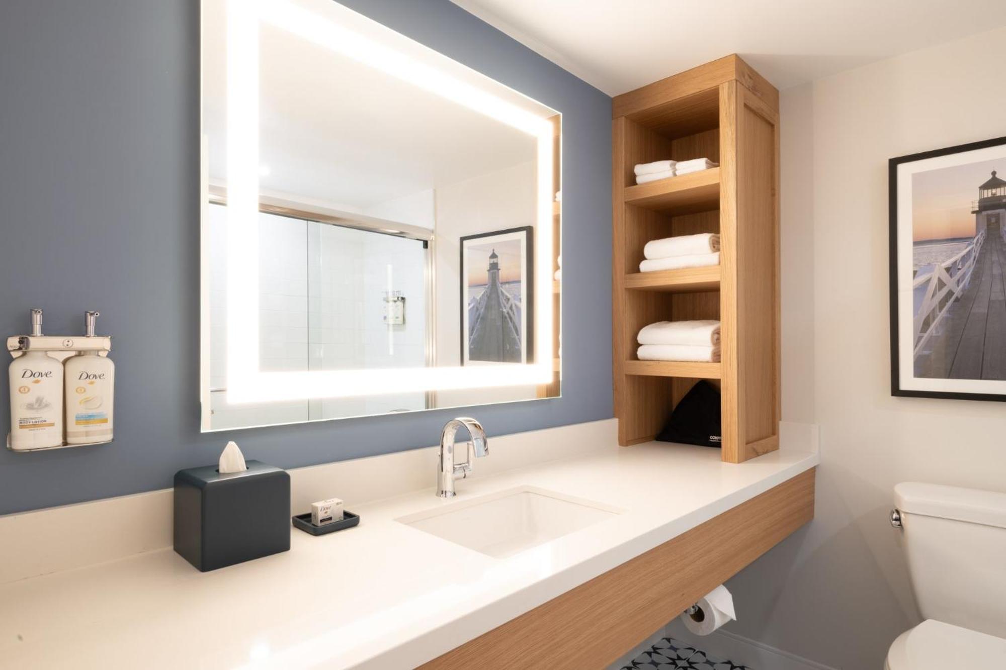 Standard Room with Two Queen Beds