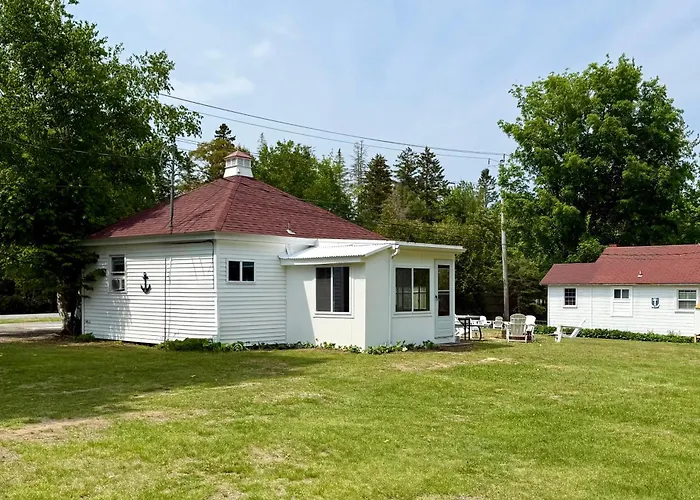 Eden Village Motel And Cottages Bar Harbor